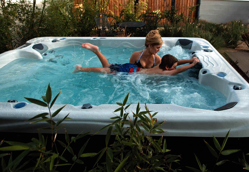 Hot Tub Safety Tips - RnR Hot Tubs and Spas - Hot Tubs and Spas Calgary - Featured Image