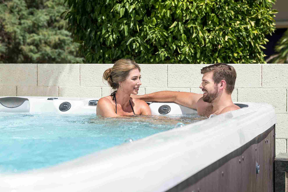 Energy Efficient Hot Tubs Make a Difference!