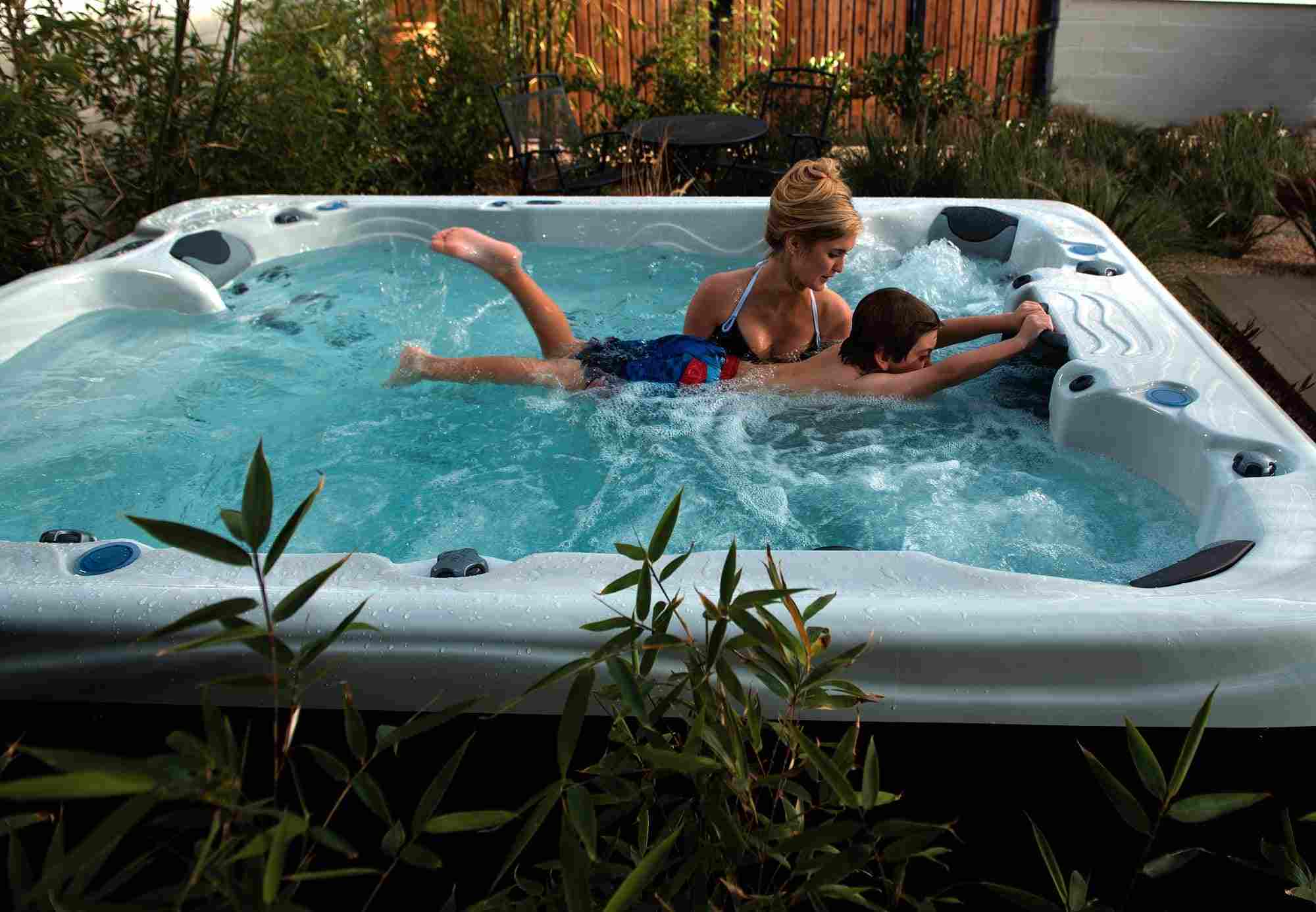 There’s Bubbles and Foam in my Hottub! - RnR Hot Tubs - Hot Tubs and Spa Calgary - Featured Image