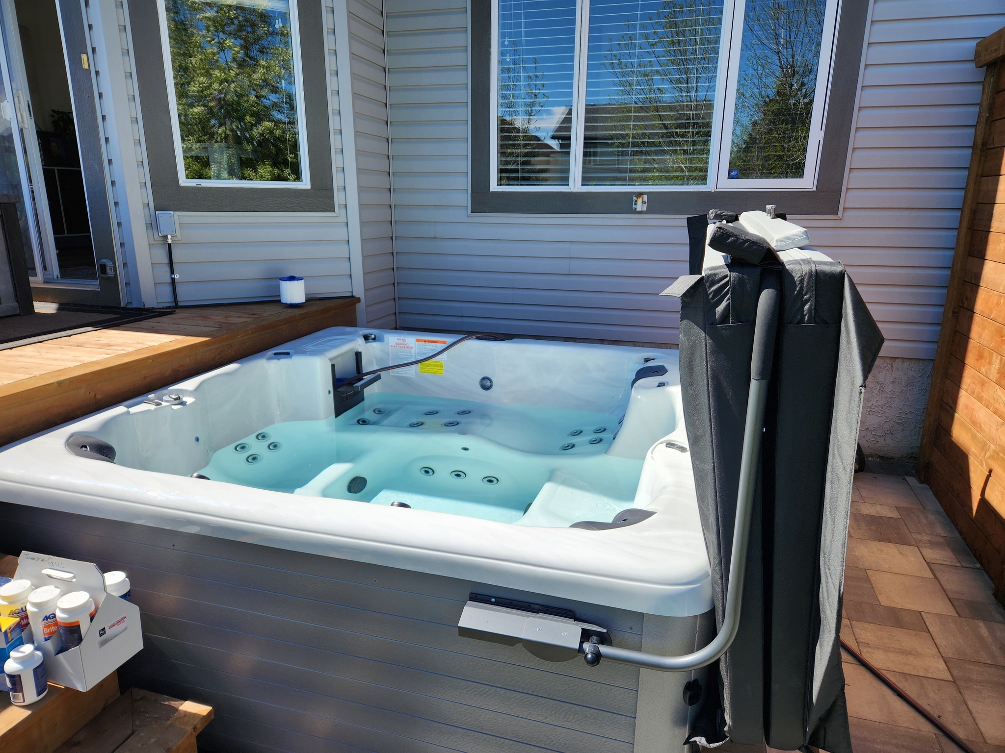 Calgary hot tub dealer